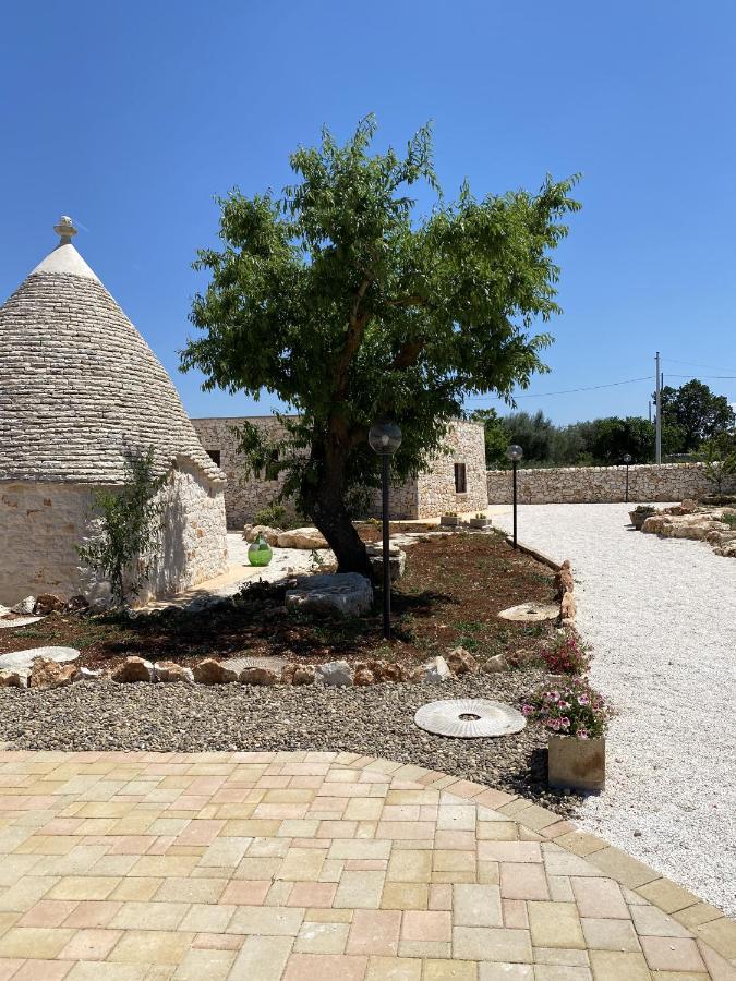 I Trulli Del Fauno Hotel Alberobello Exterior photo